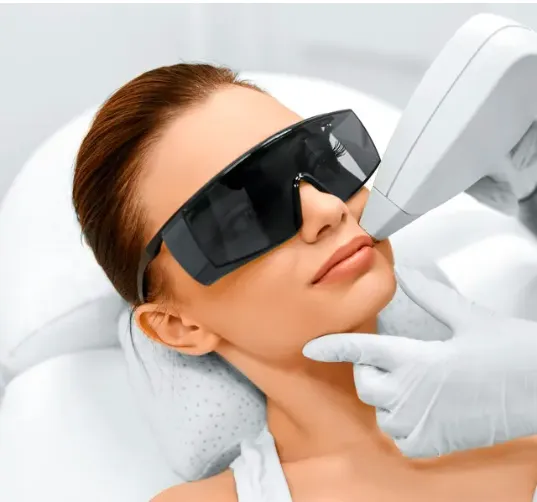 Endolift: Innovación y Precisión en el Rejuvenecimiento Facial
